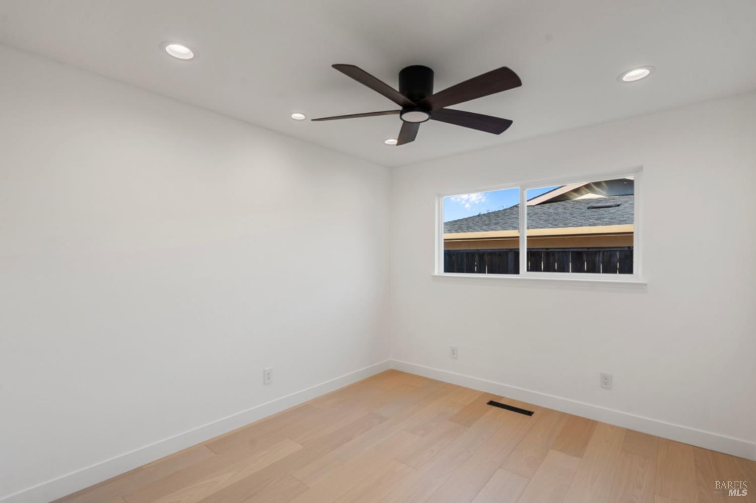 456 Alameda De La Loma