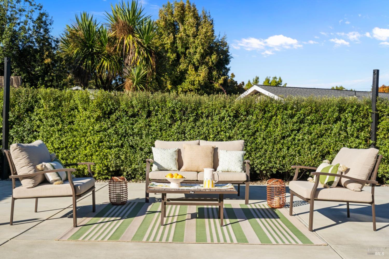 456 Alameda De La Loma