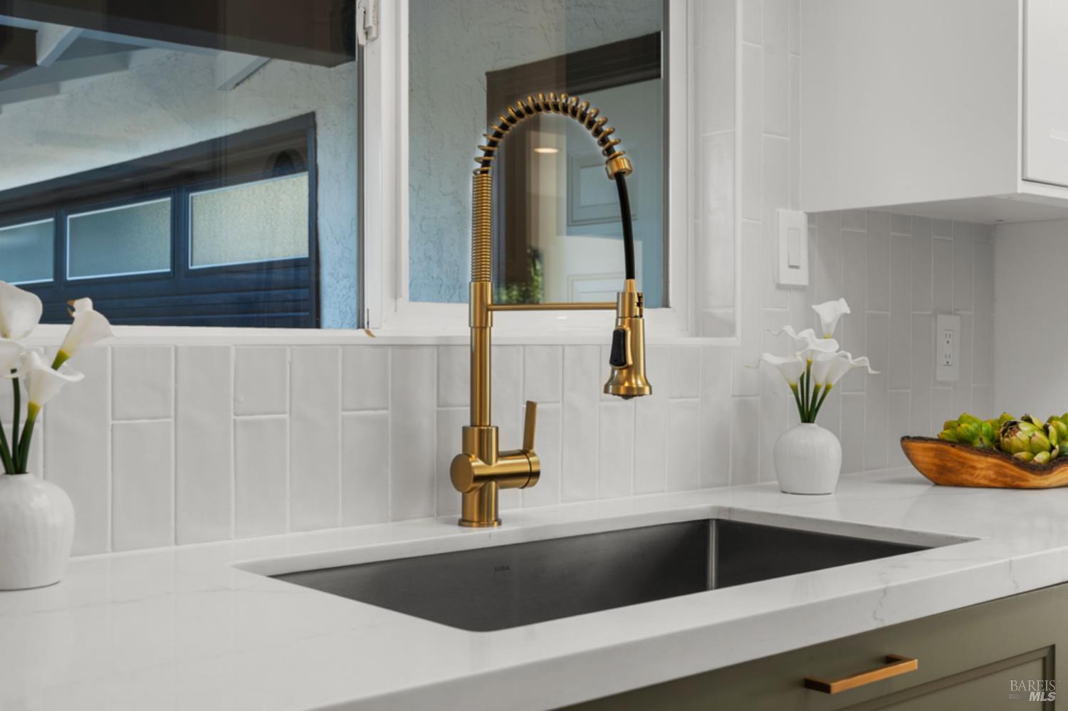 456 Alameda De La Loma