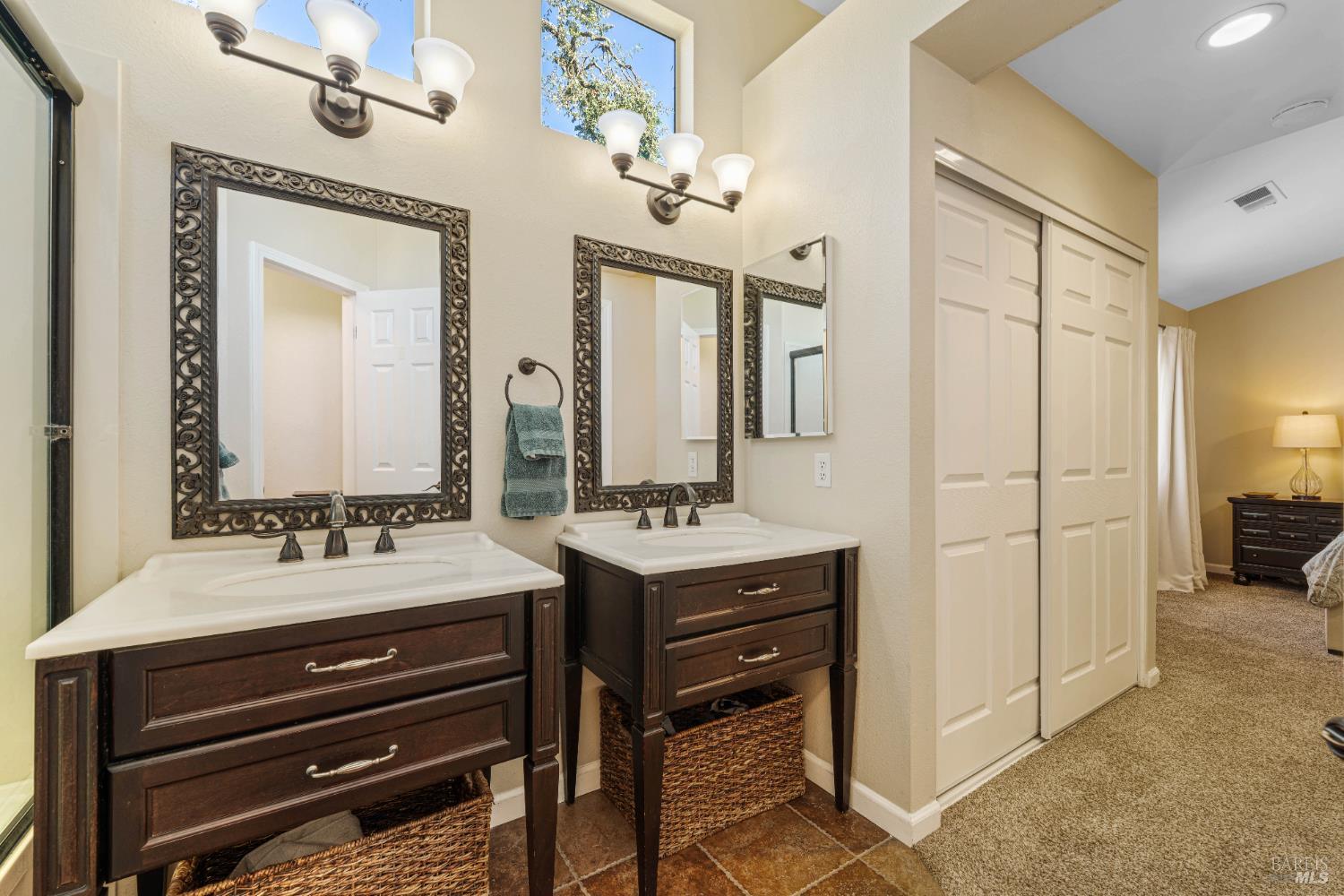 129 Wooded Glen Court