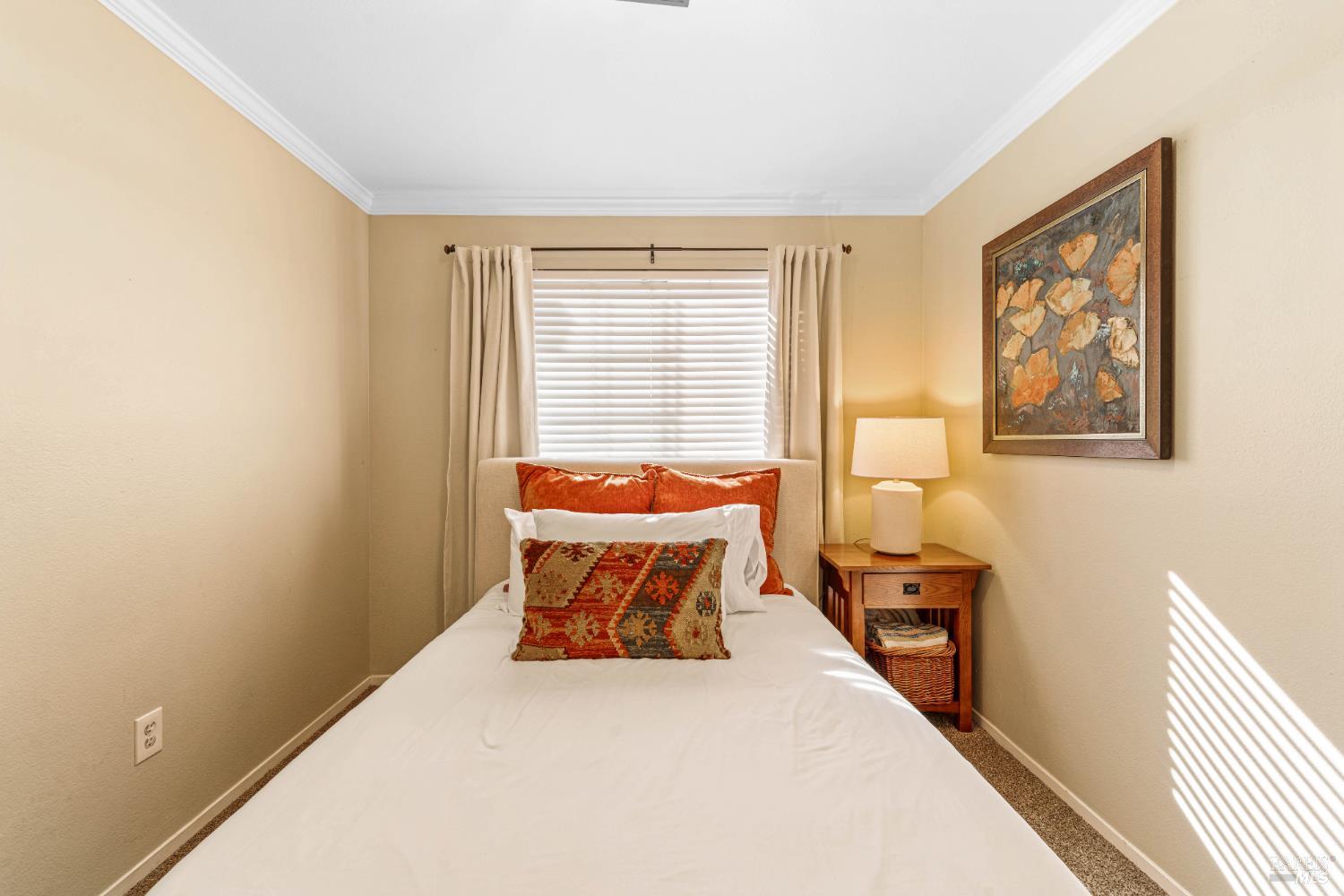 129 Wooded Glen Court