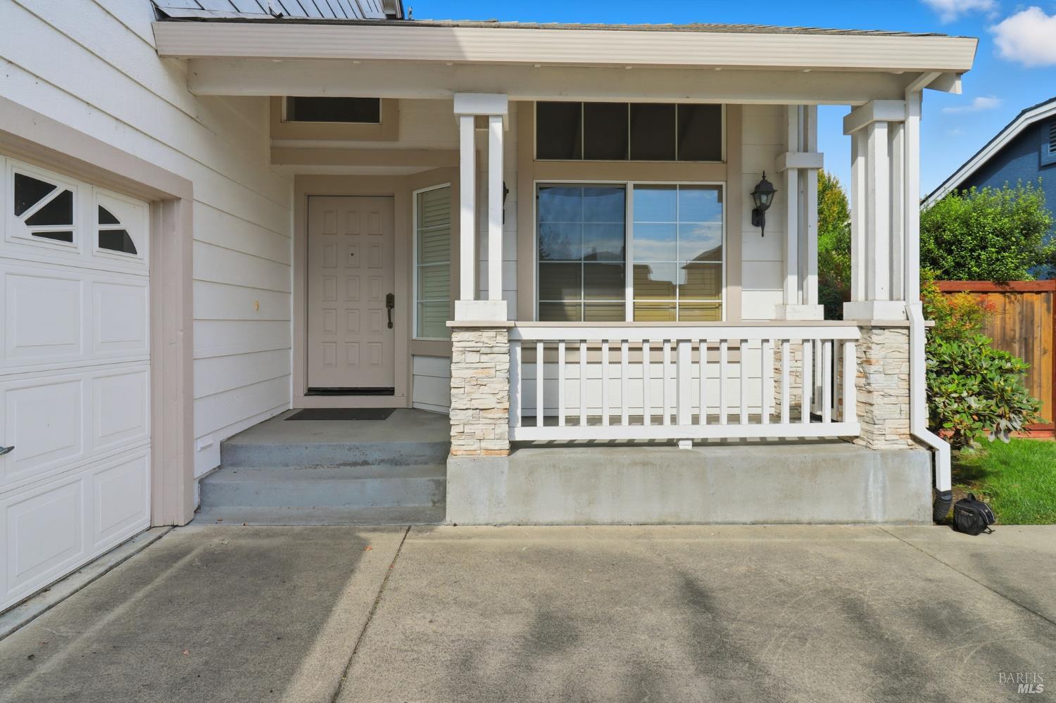 1845 Sandstone Drive