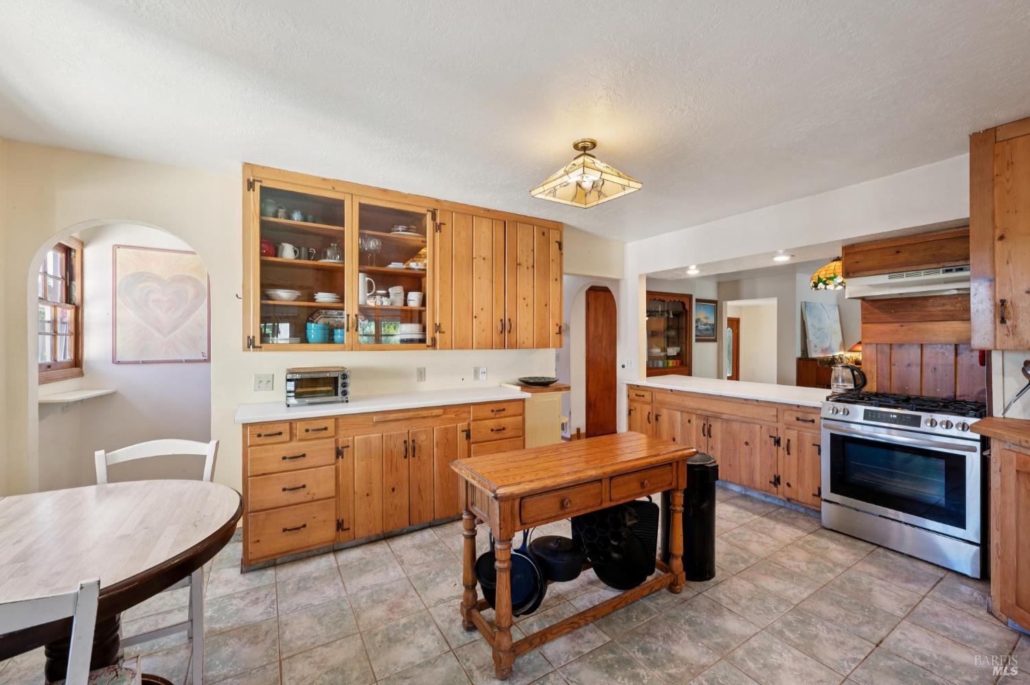 497 Pleasant Hill Rd