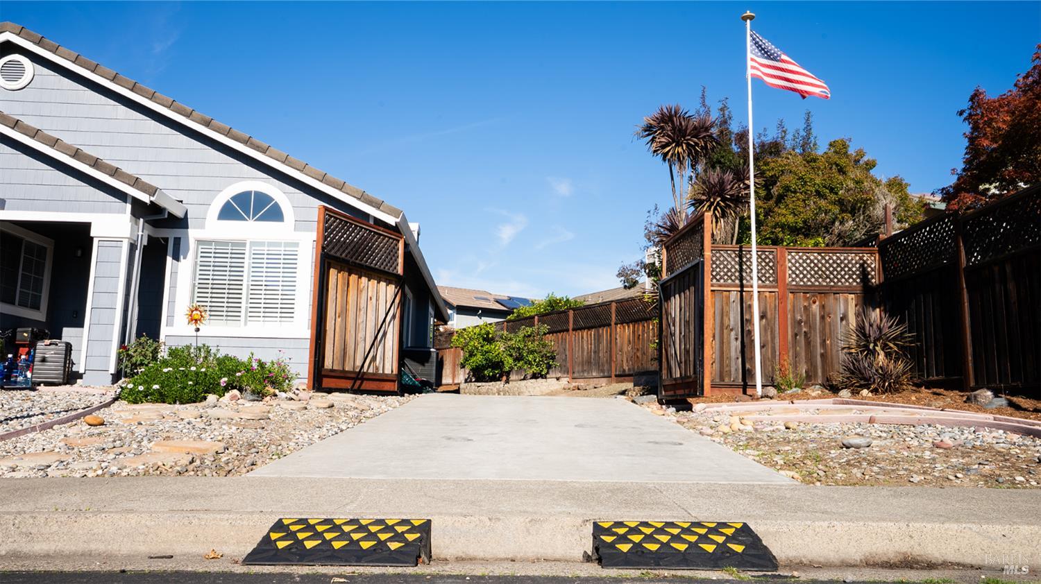 284 Flametree Circle