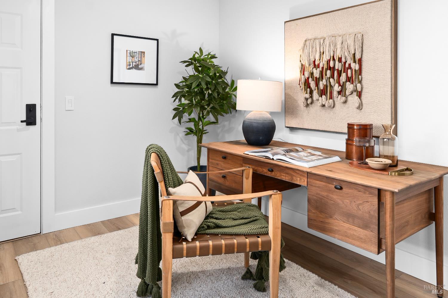 16 Drakes View Circle