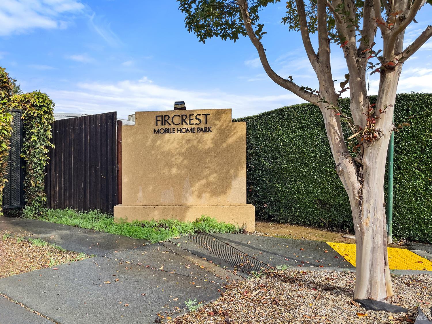 6720 Evergreen Ave