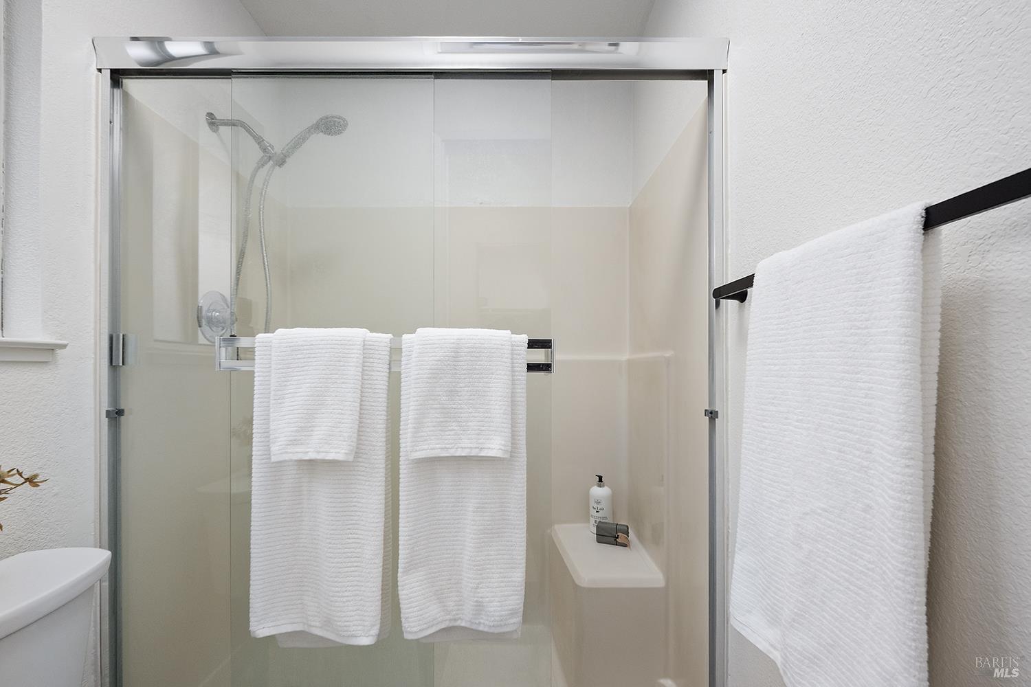 1733 Burgundy Place NW