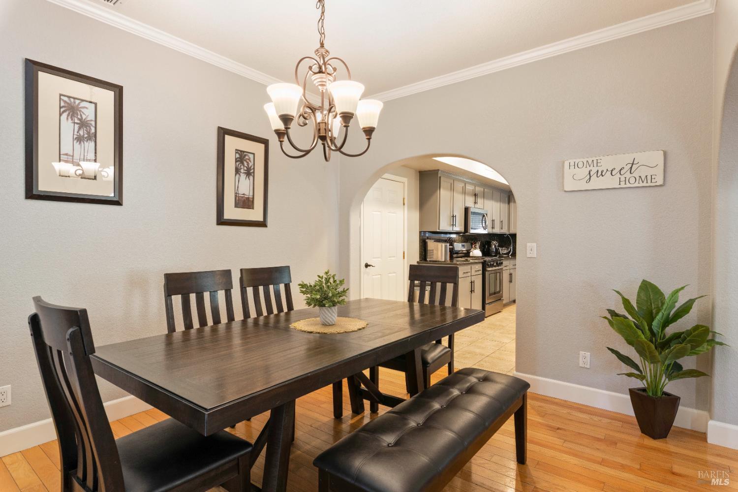 11115 Lakeshore Drive