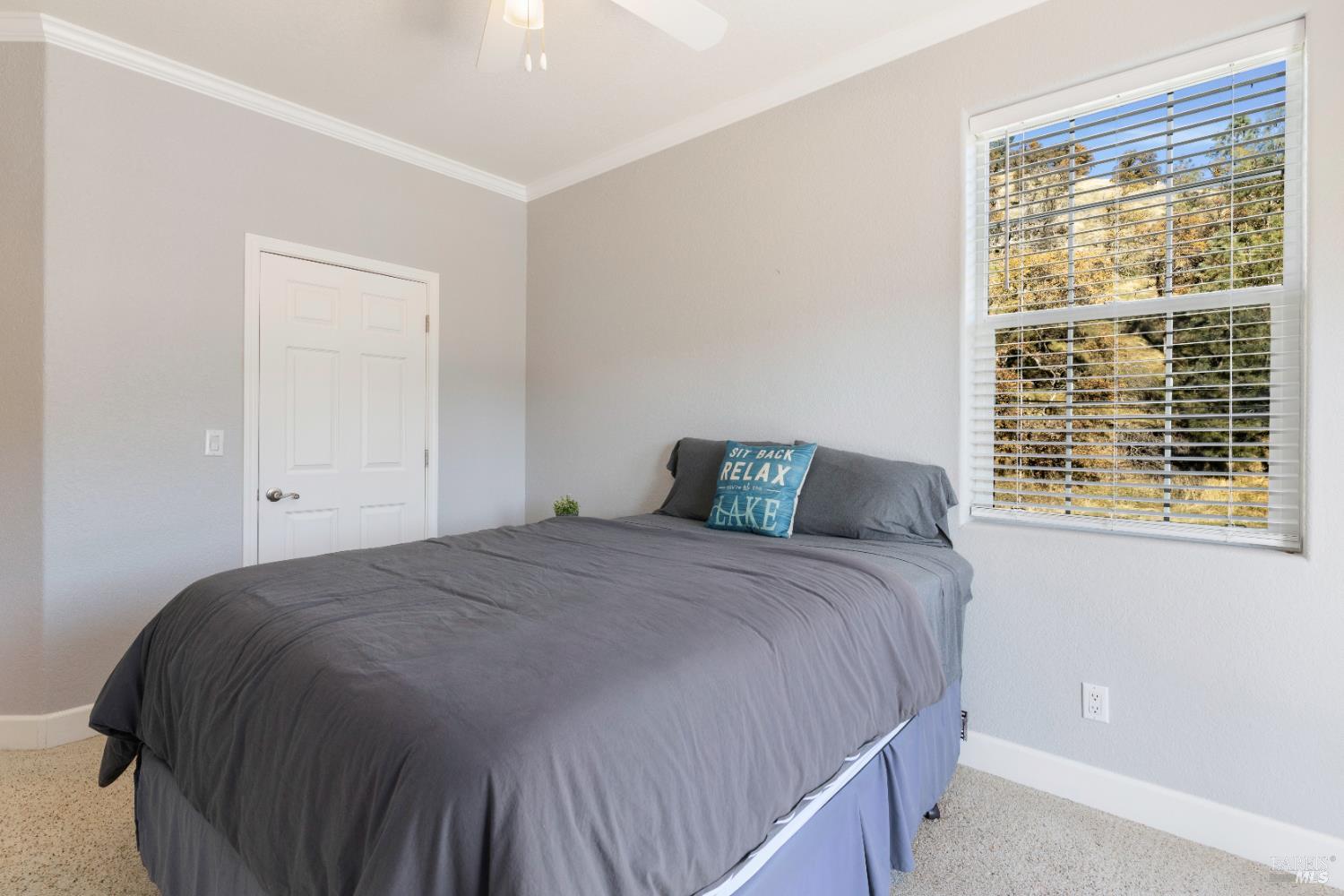 11115 Lakeshore Drive