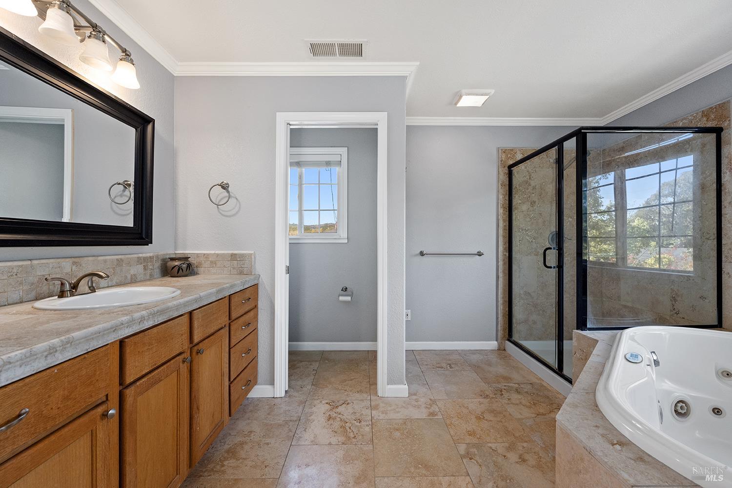 2309 Parkwood Court