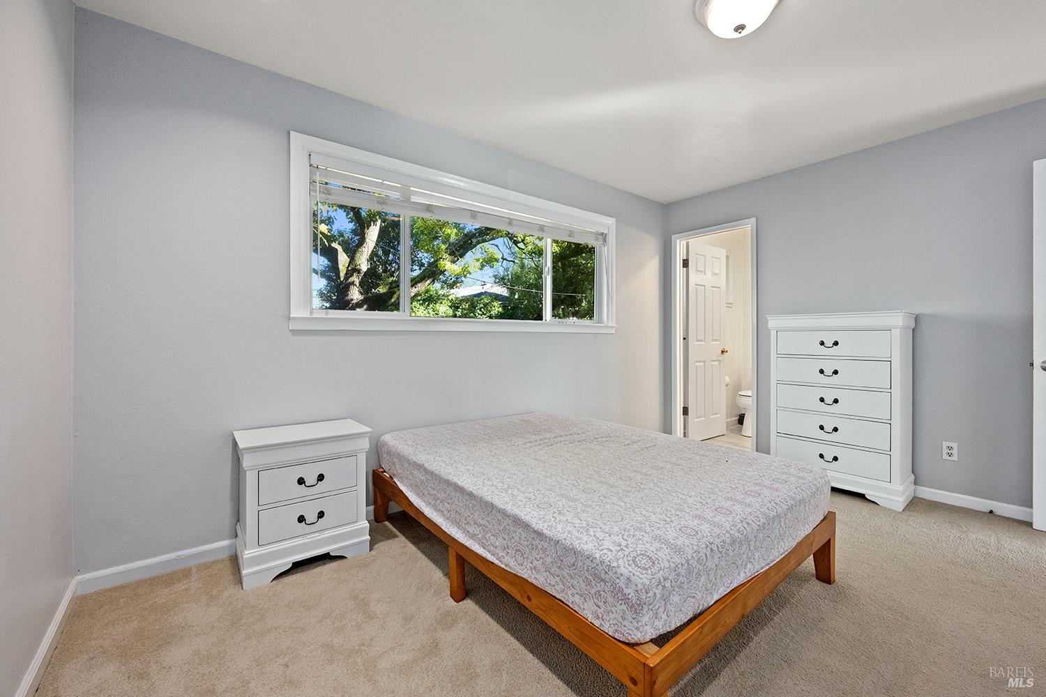 2309 Parkwood Court