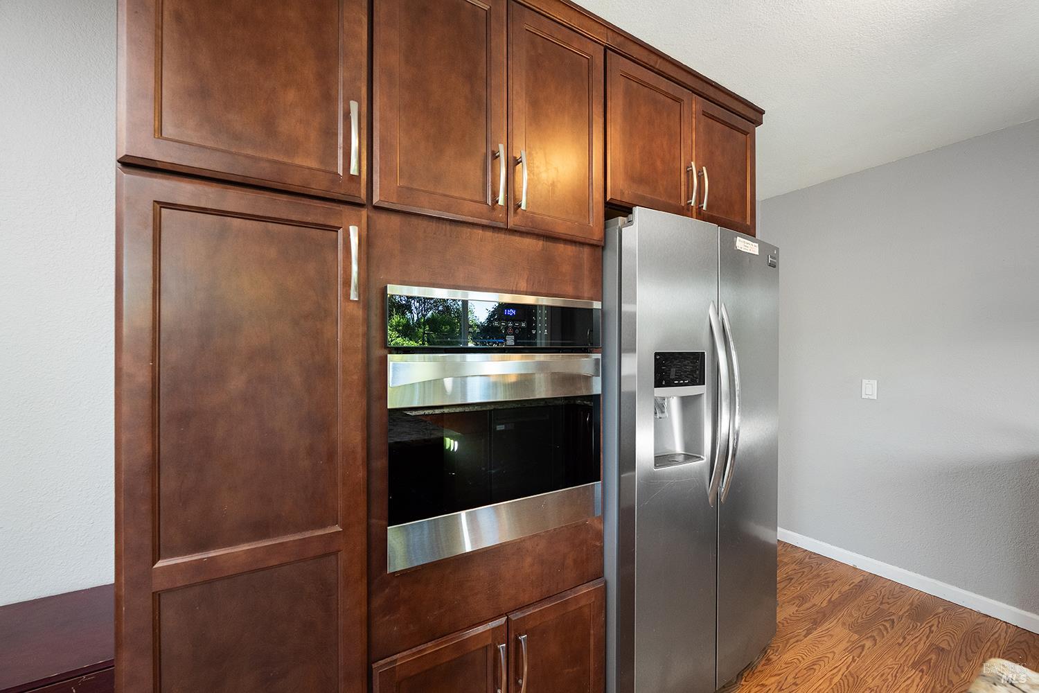 2309 Parkwood Court