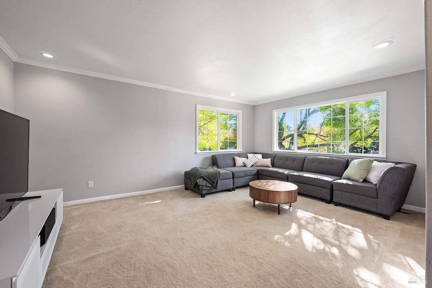 2309 Parkwood Court