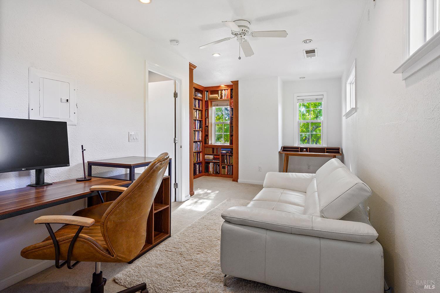 2309 Parkwood Court