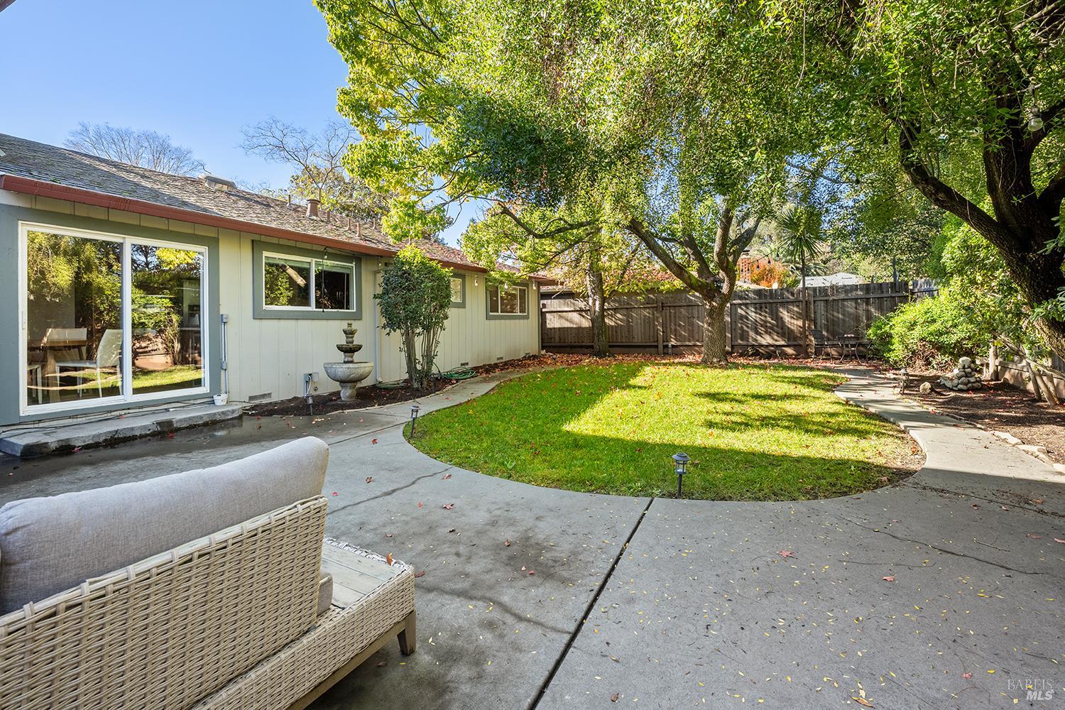2309 Parkwood Court