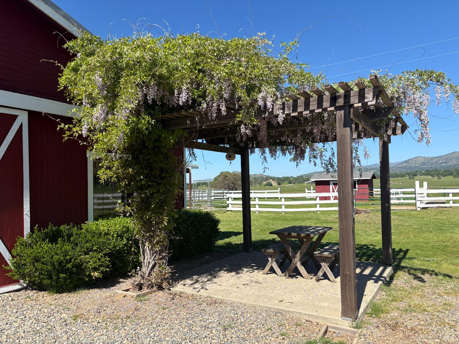 2617 S Old Highway Rd