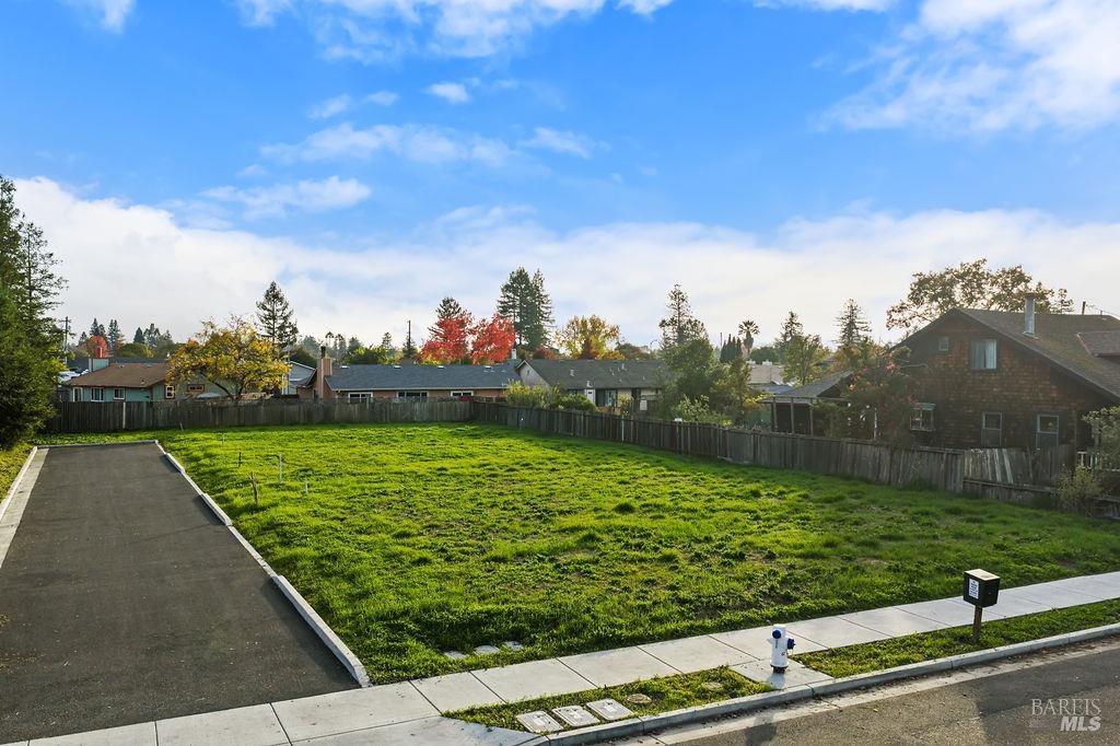 0 Russell Avenue