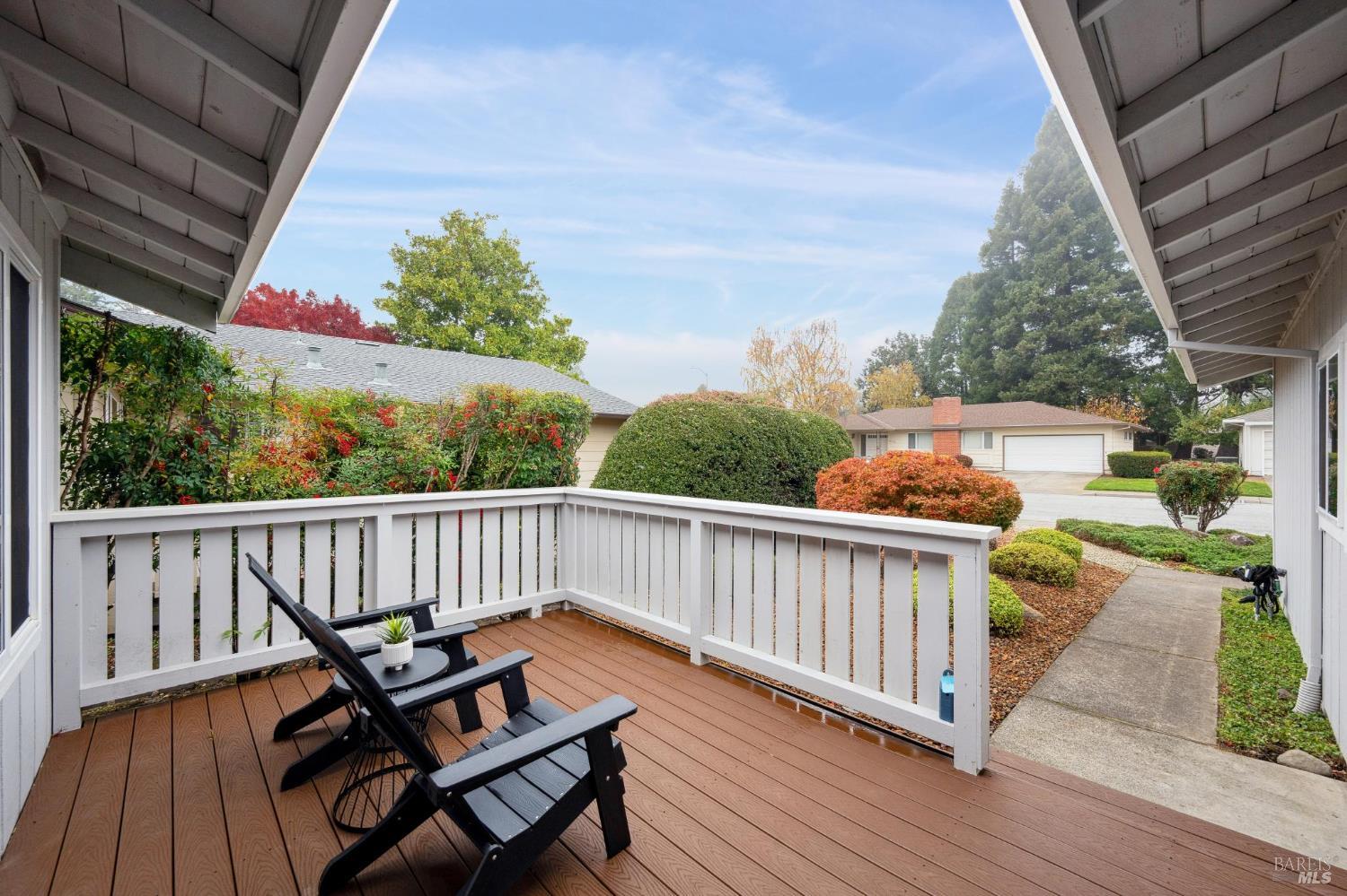 6550 Meadowridge Drive