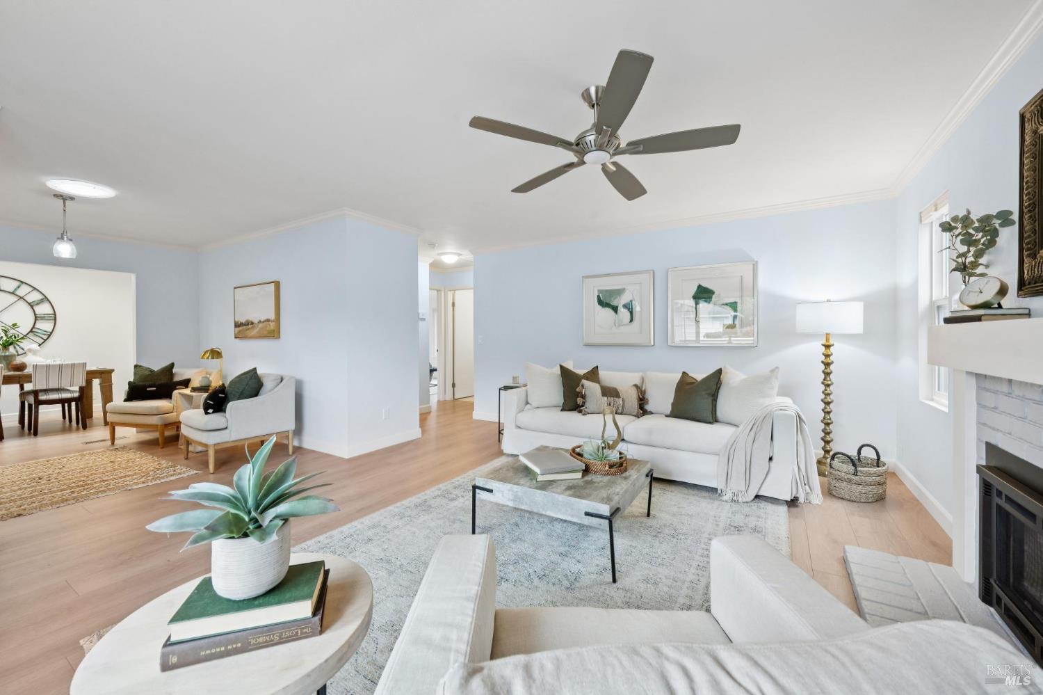 6550 Meadowridge Drive