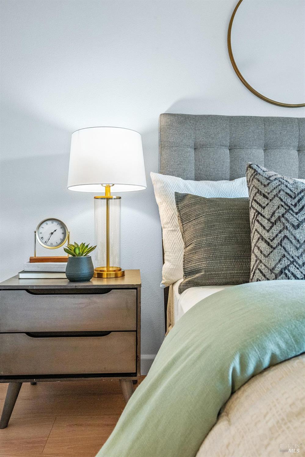 6550 Meadowridge Drive