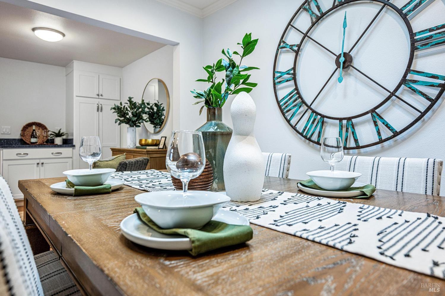 6550 Meadowridge Drive