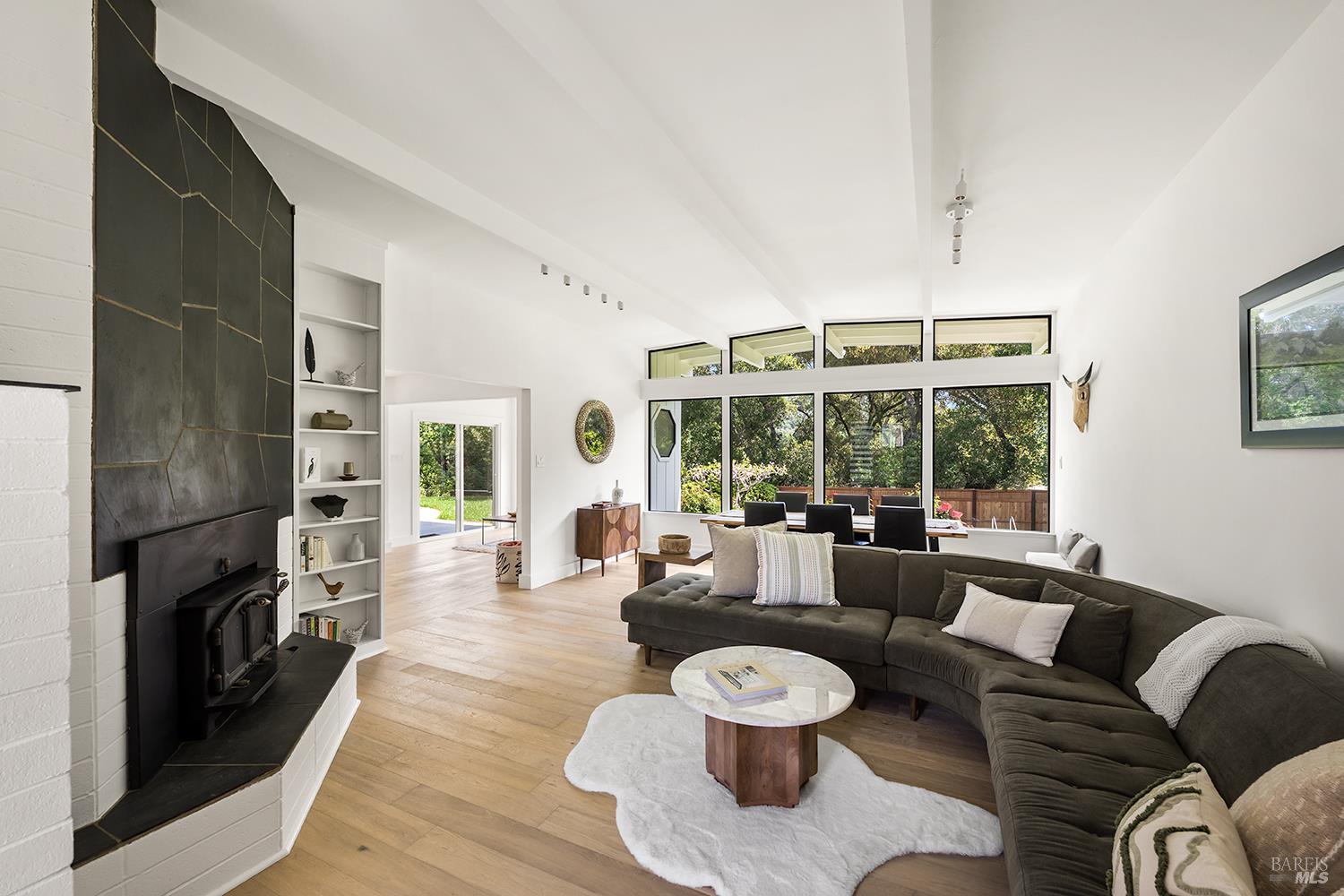 716 University Street