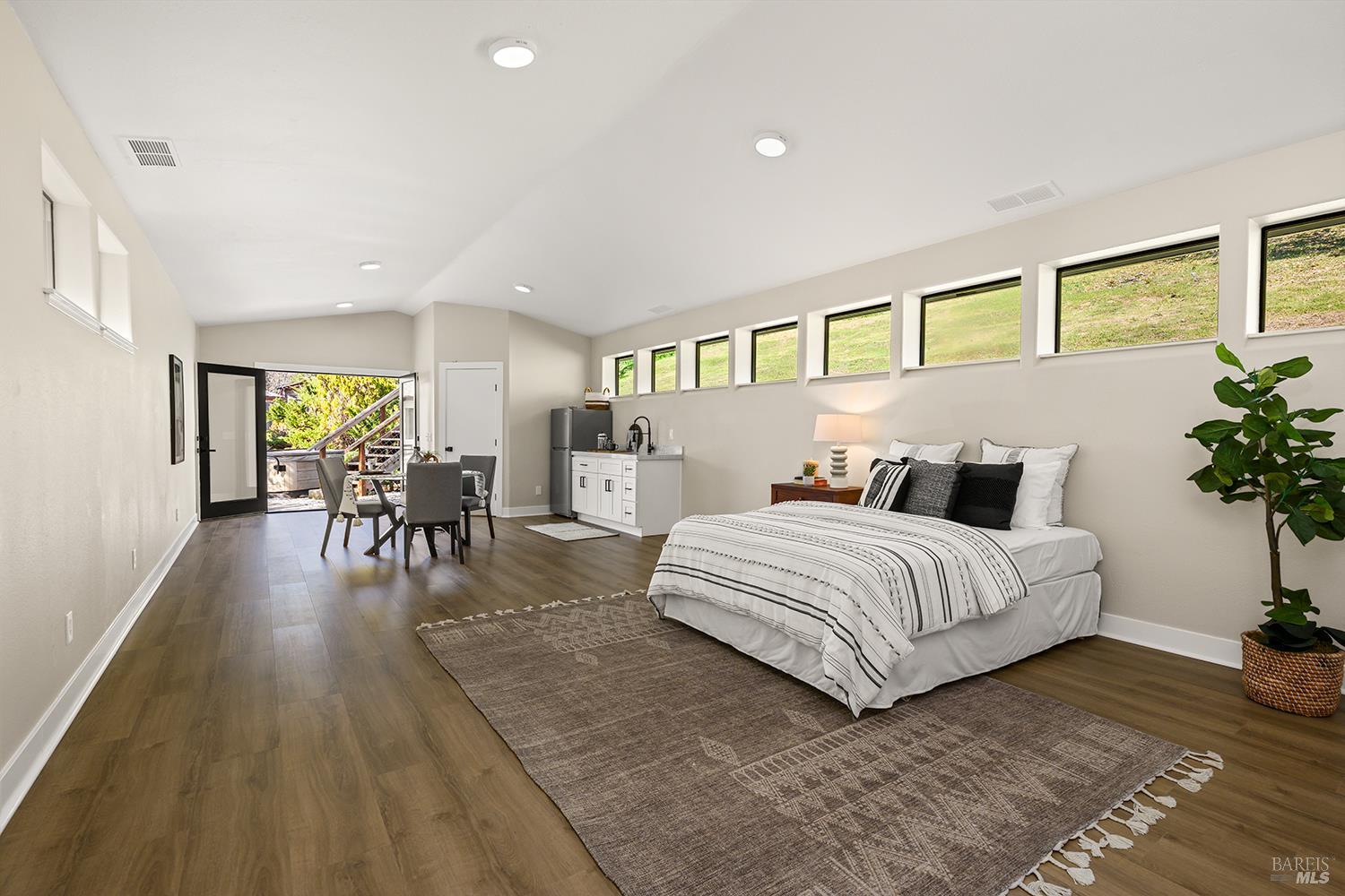 210 Burgundy Road