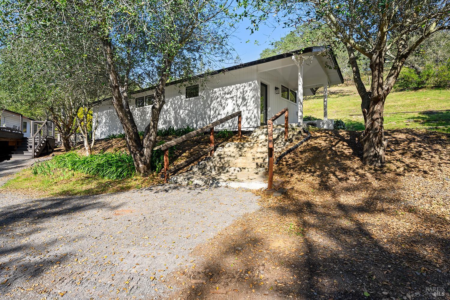 210 Burgundy Road