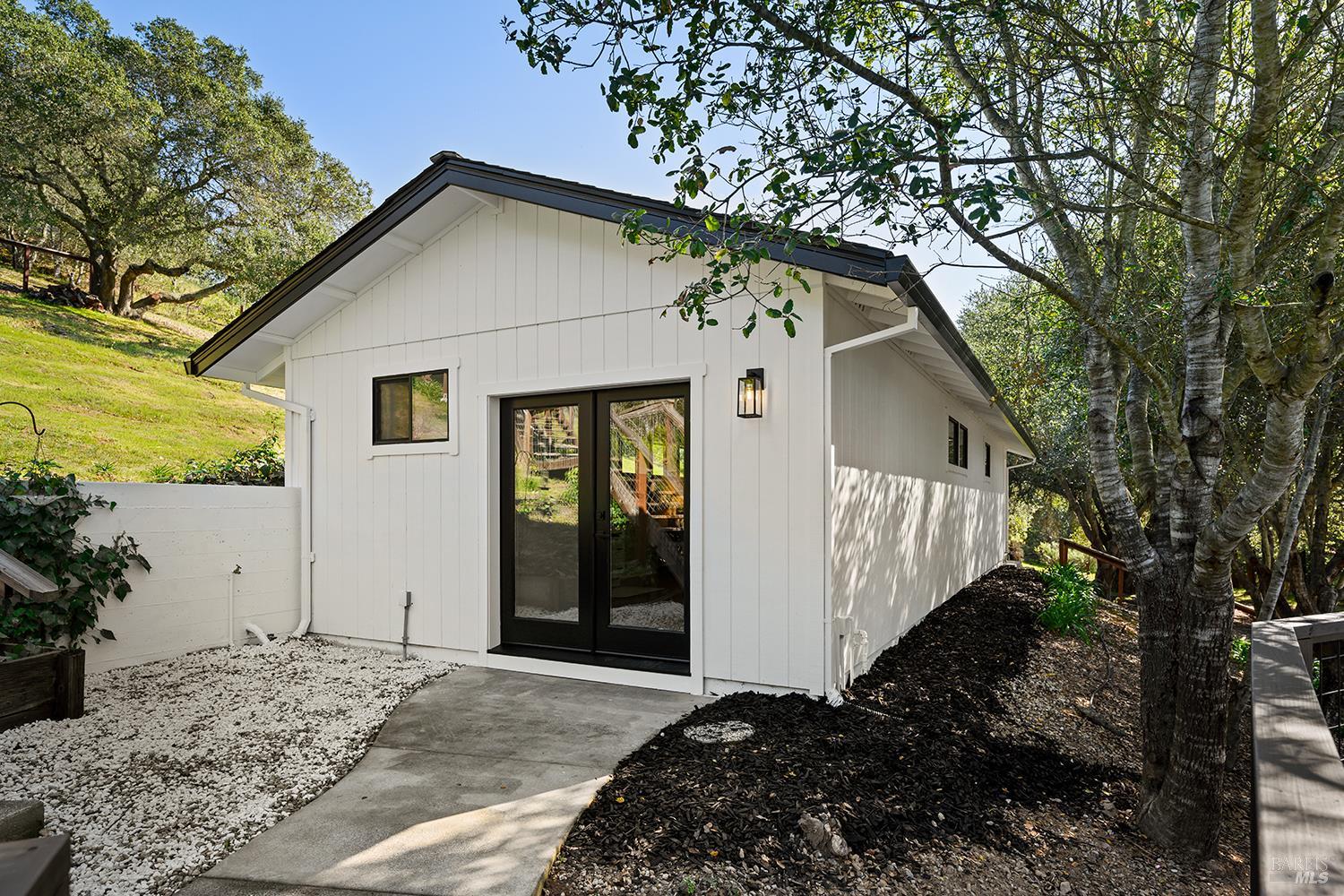 210 Burgundy Road