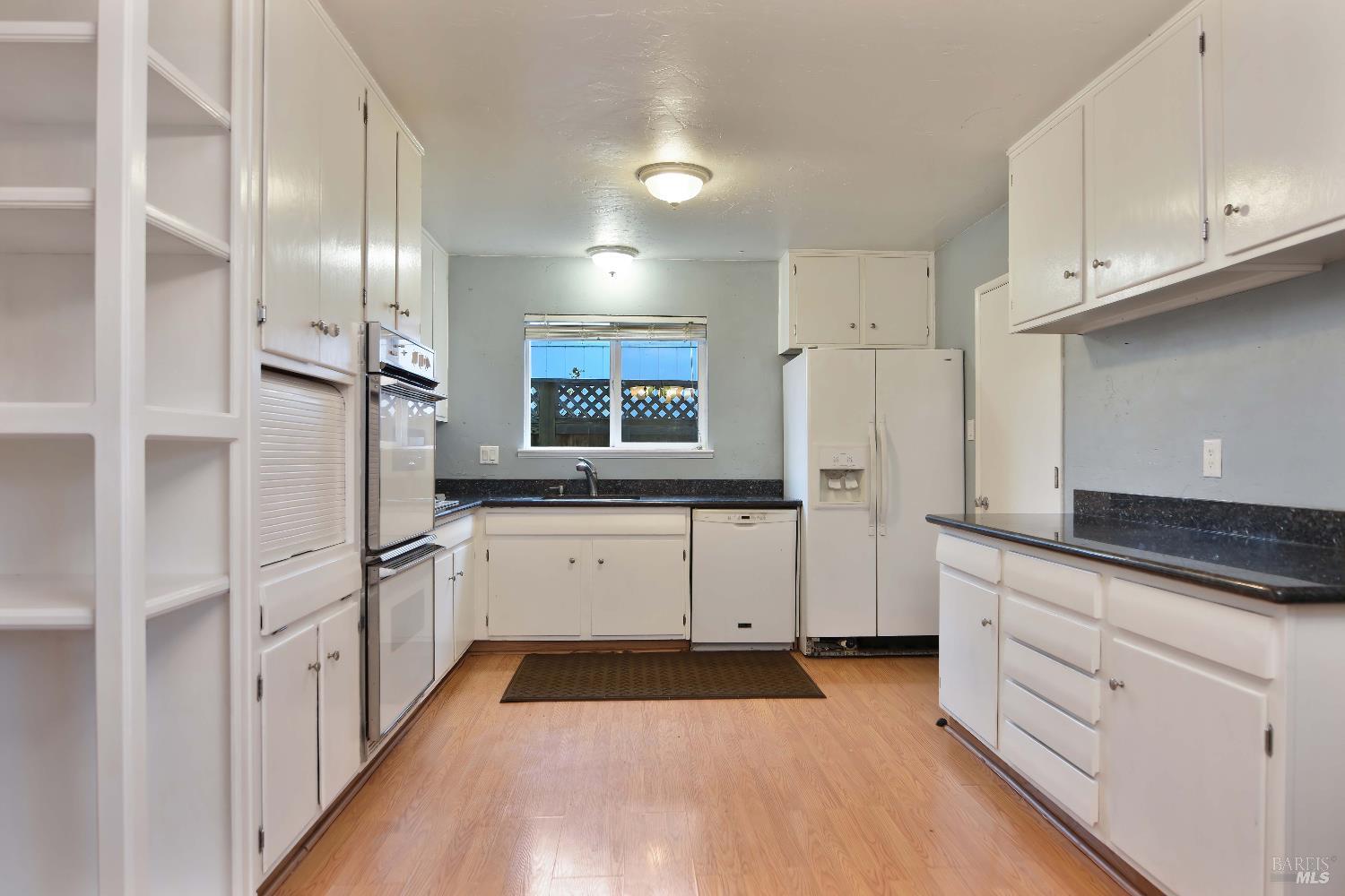 1614 Glenbrook Drive