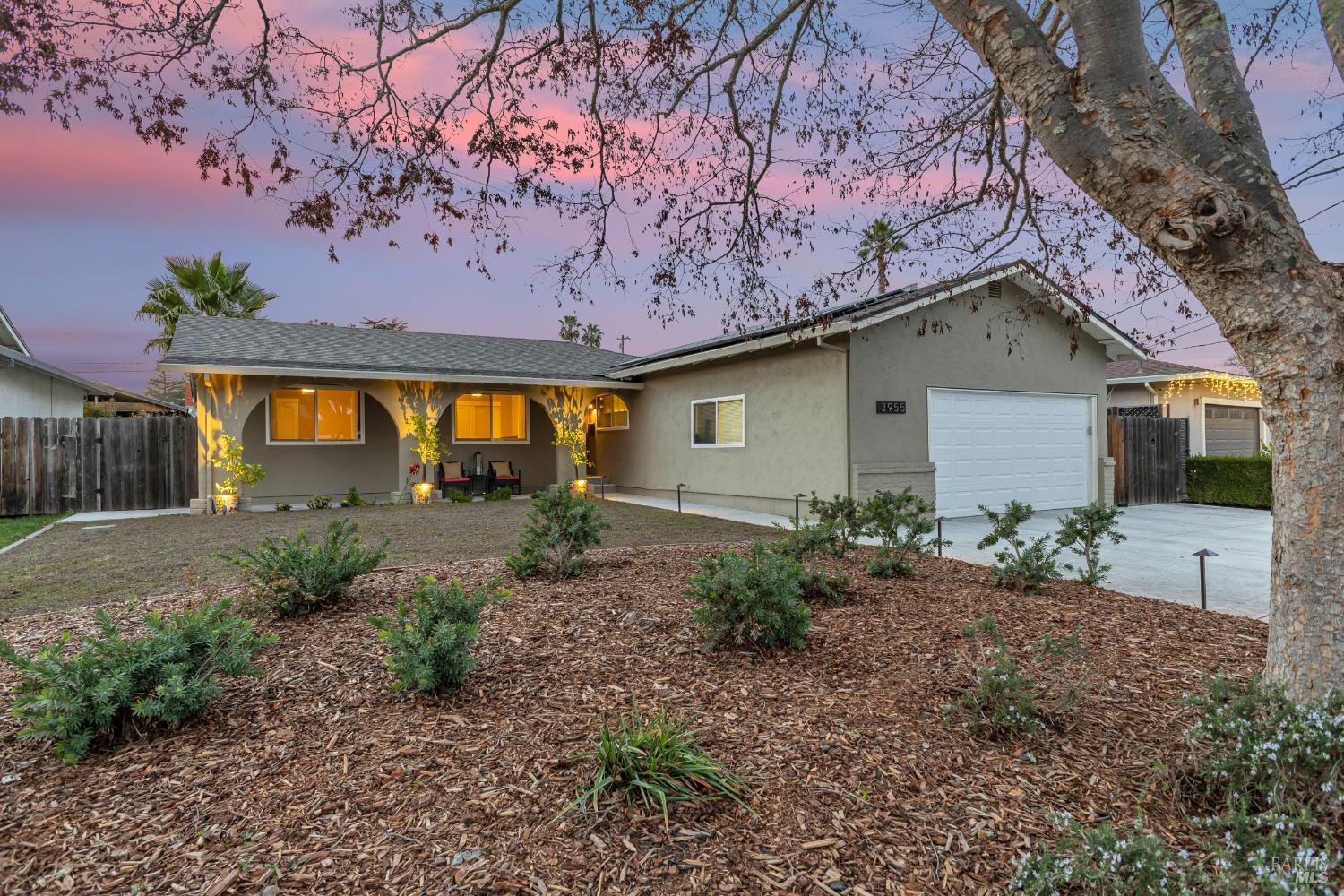 3955 Briarwood Street