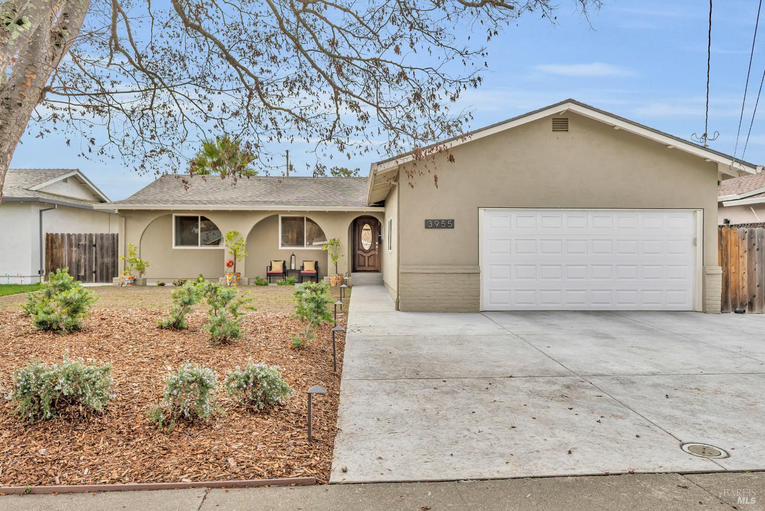 3955 Briarwood Street