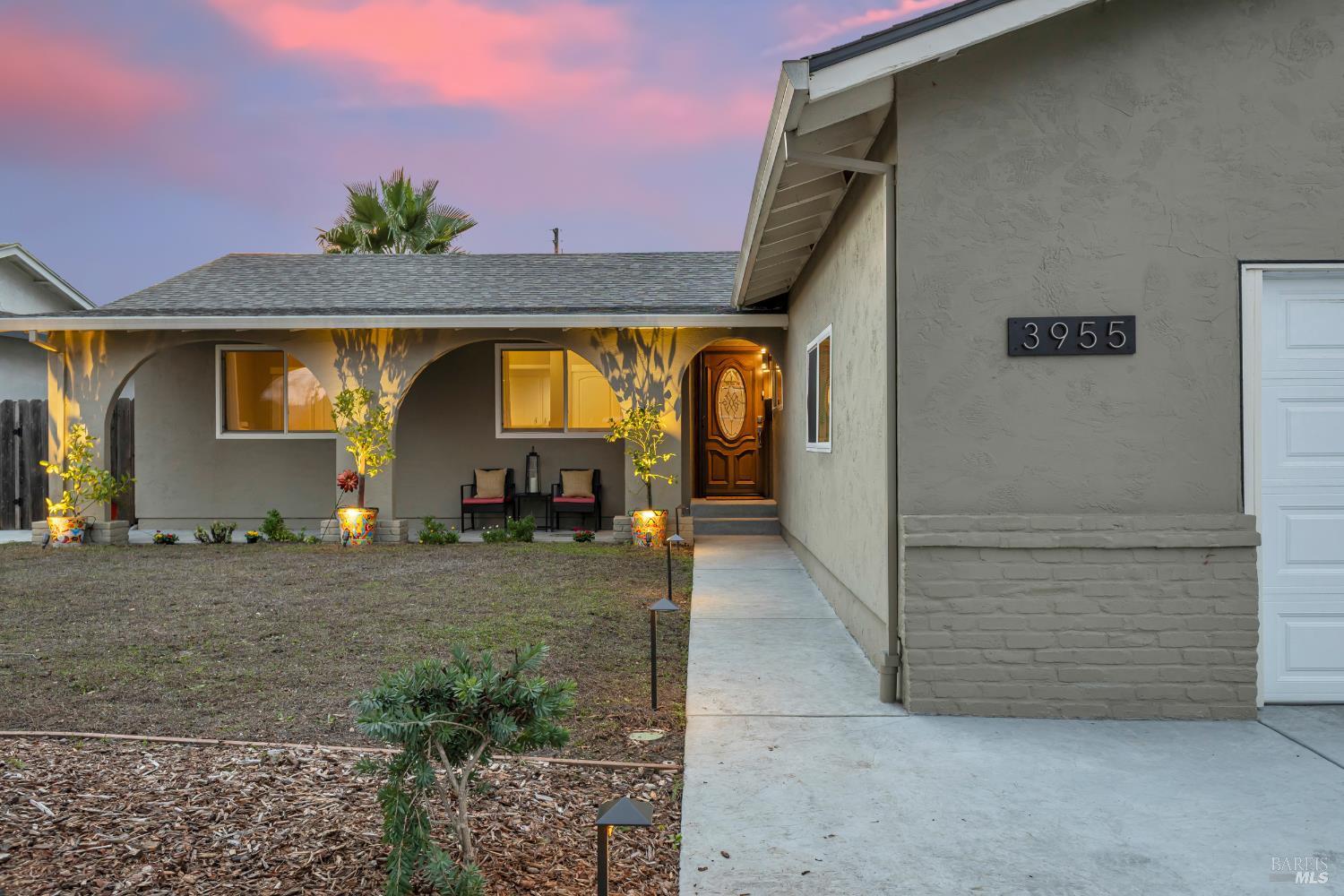 3955 Briarwood Street