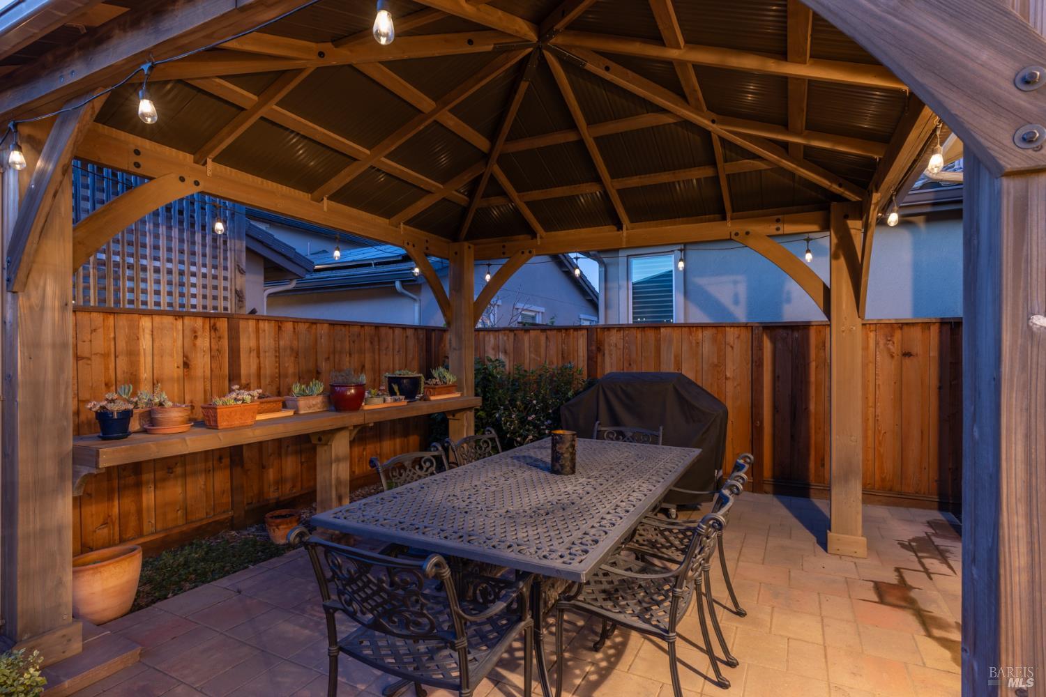 5839 Kittyhawk Place