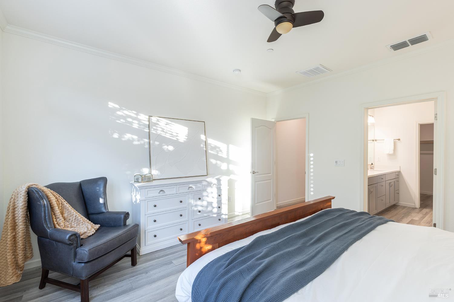 5839 Kittyhawk Place