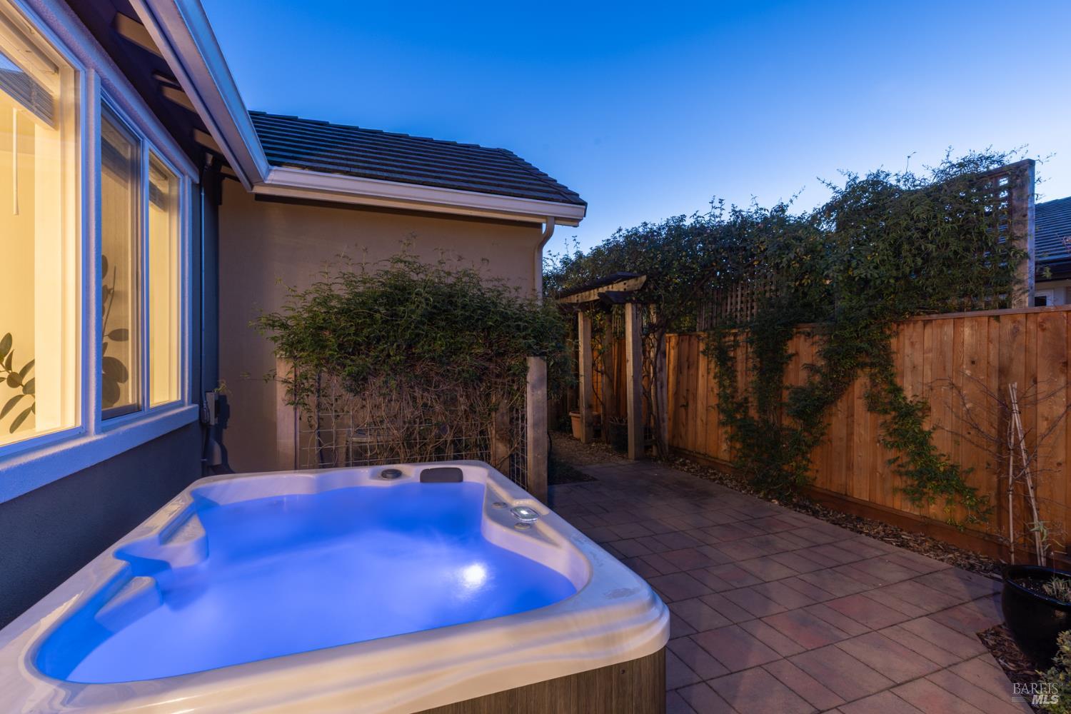 5839 Kittyhawk Place