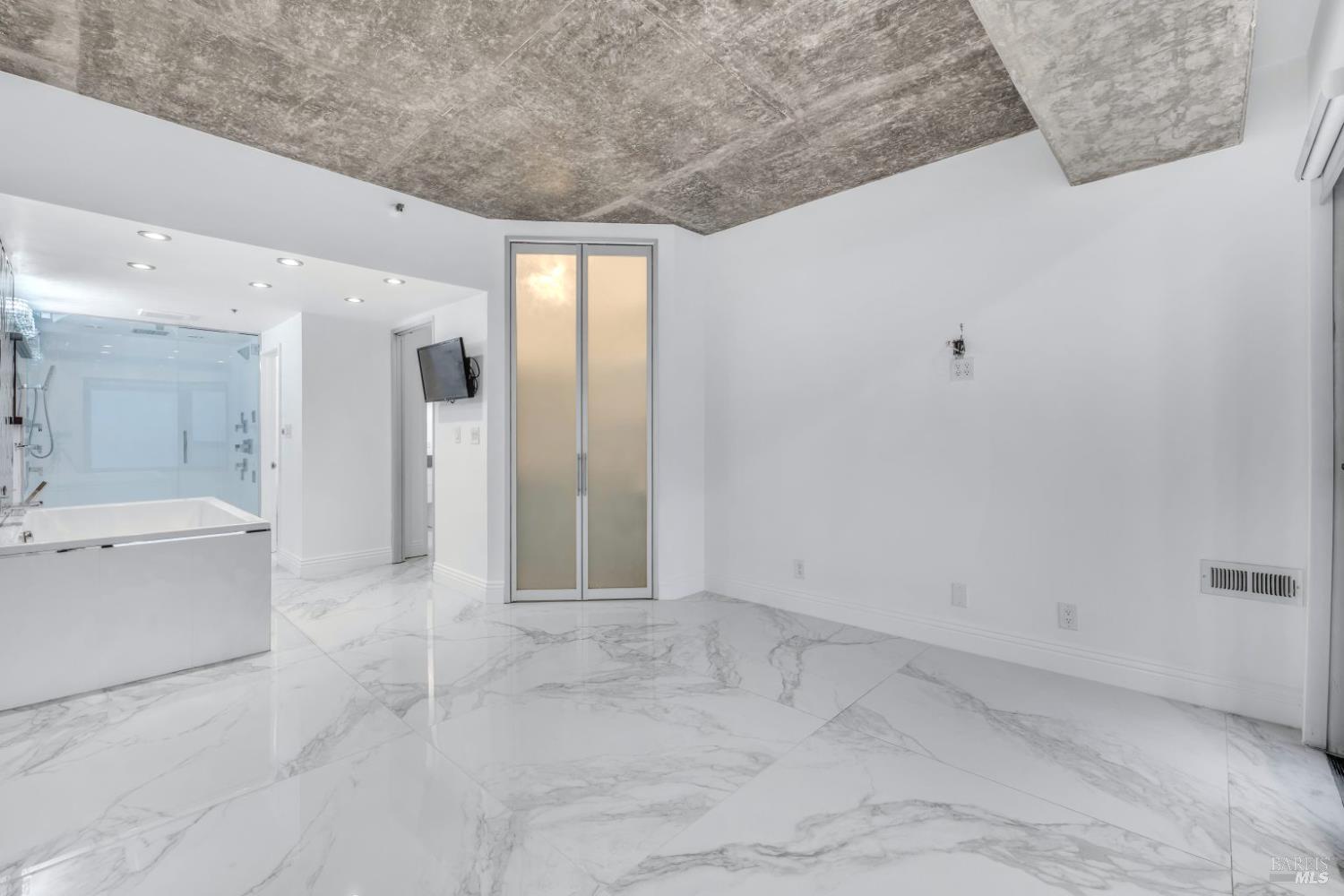 6363 Christie Avenue NE Unit: #2513