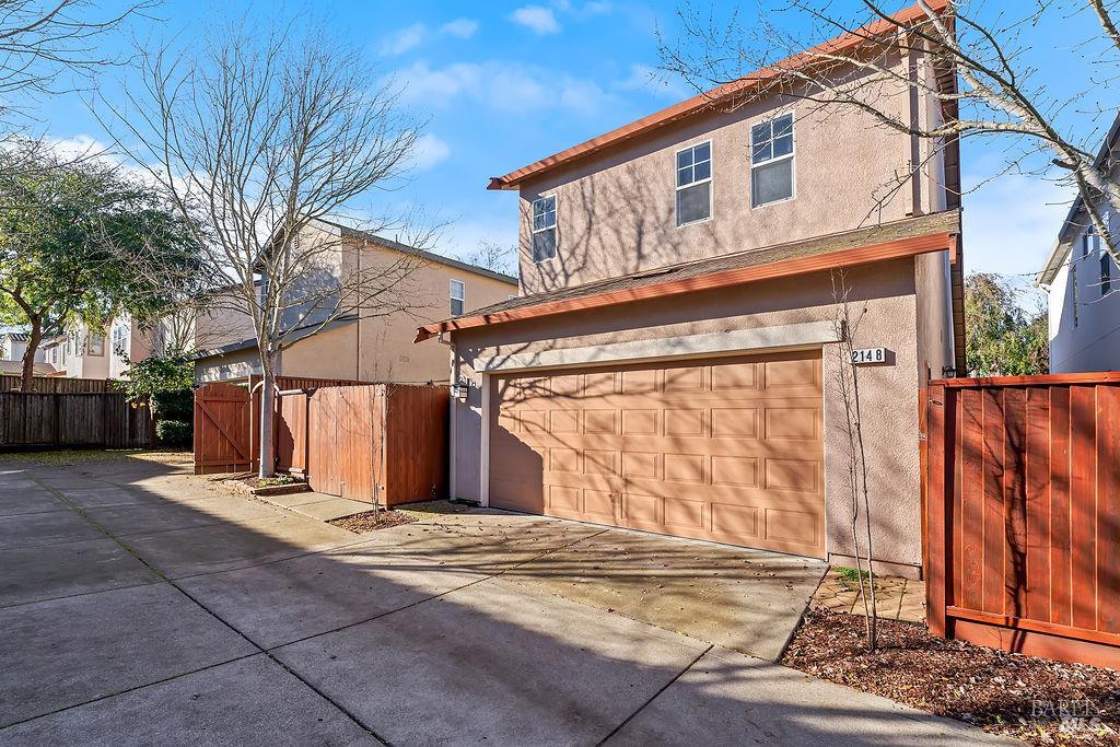 2148 Nectarine Drive