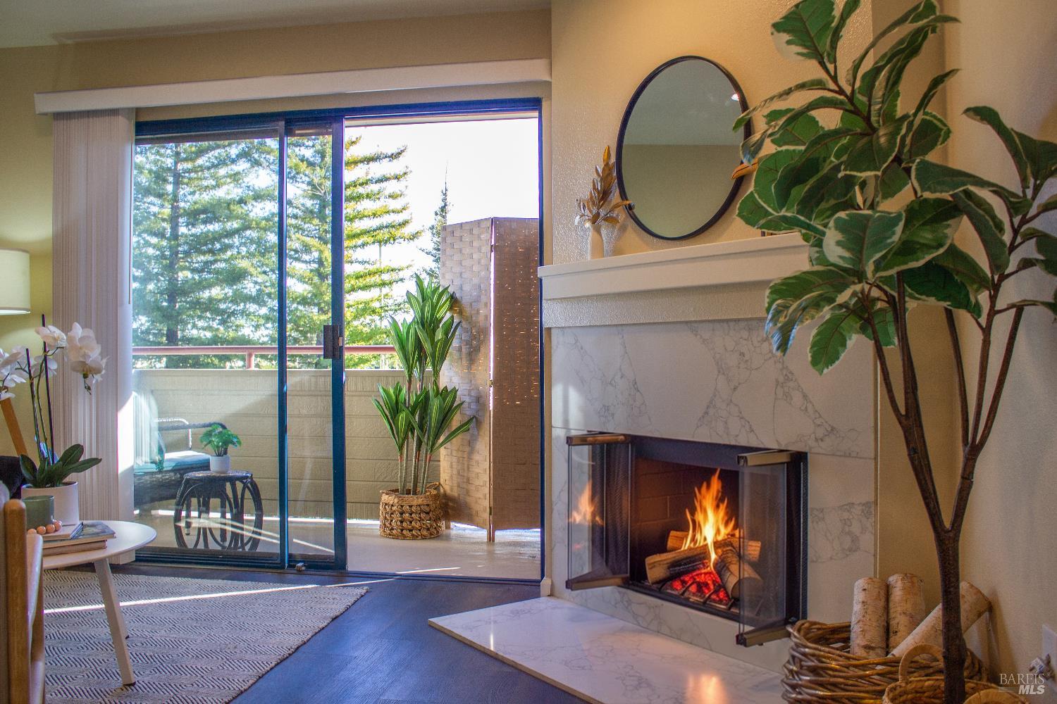 213 Mariner Way