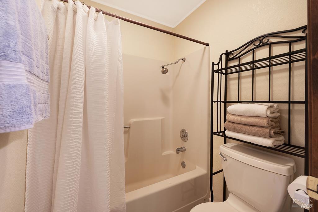 2305 Cazadero Highway