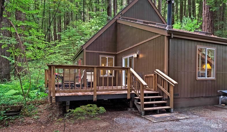 2305 Cazadero Highway