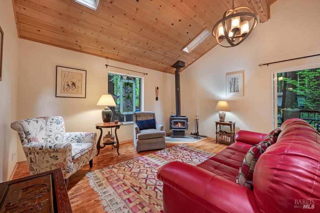 2305 Cazadero Highway