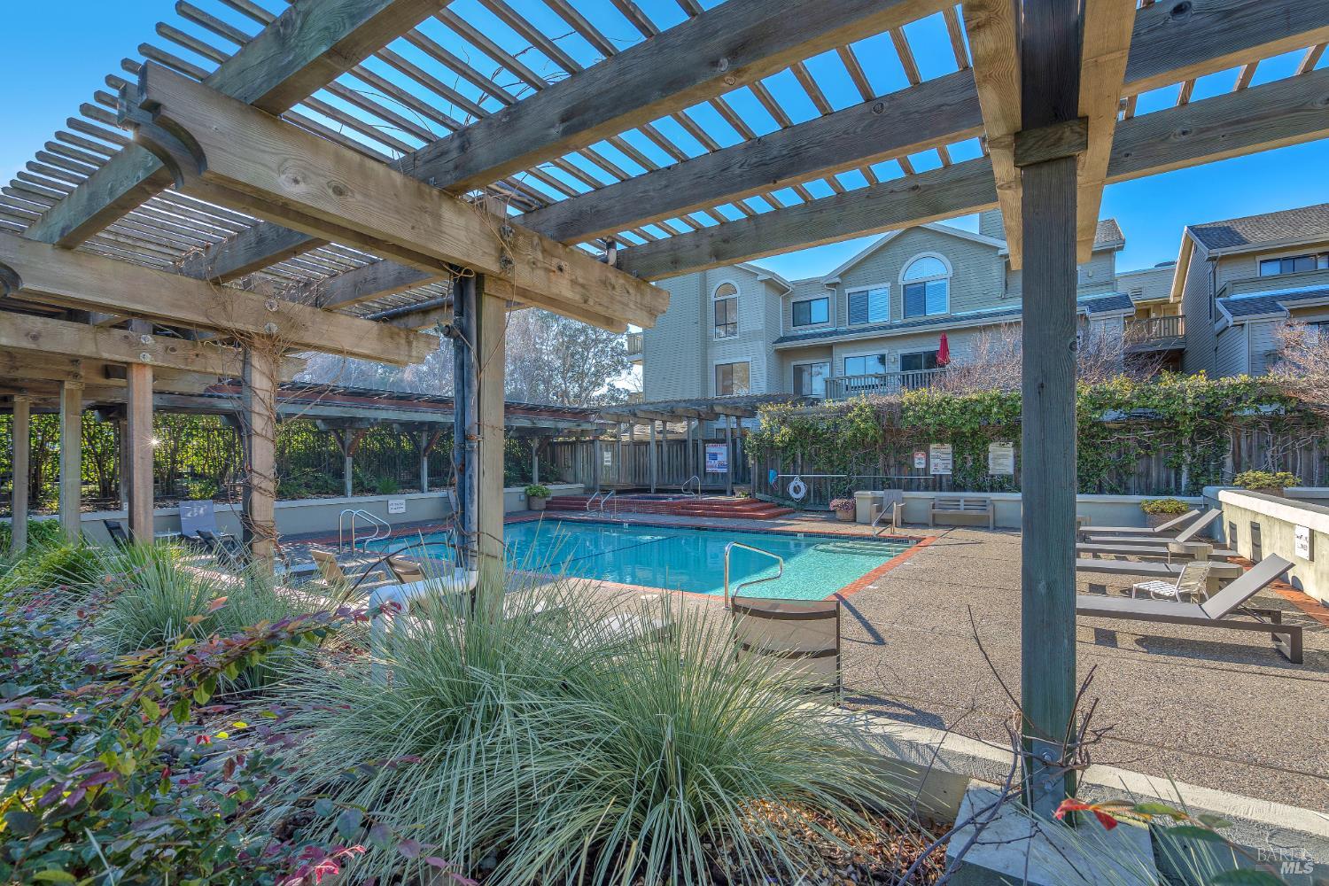 2 Eucalyptus Knoll Street