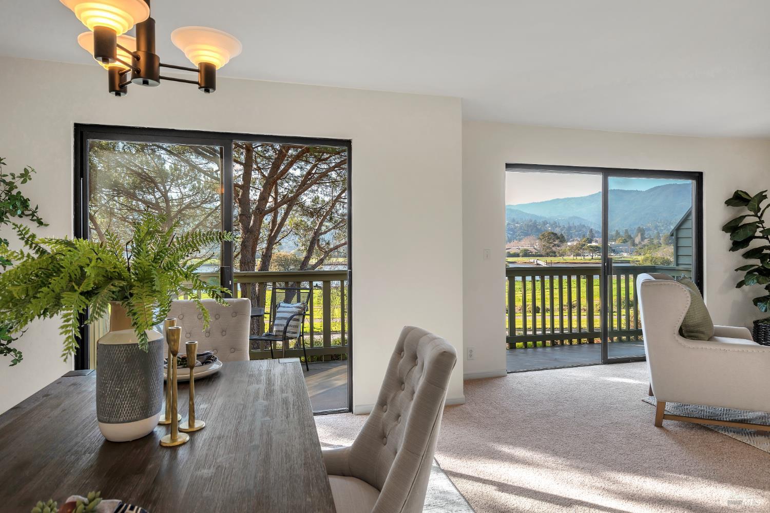 2 Eucalyptus Knoll Street