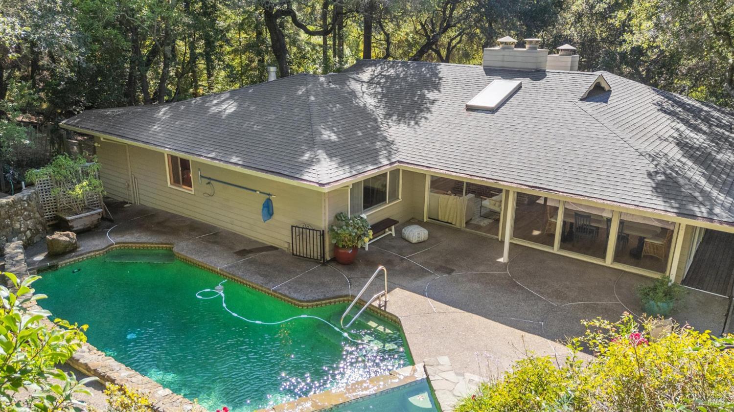 137 Spring Grove Avenue