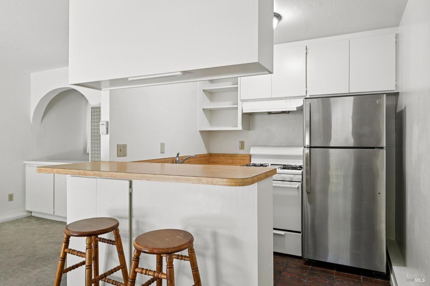 137 Spring Grove Avenue