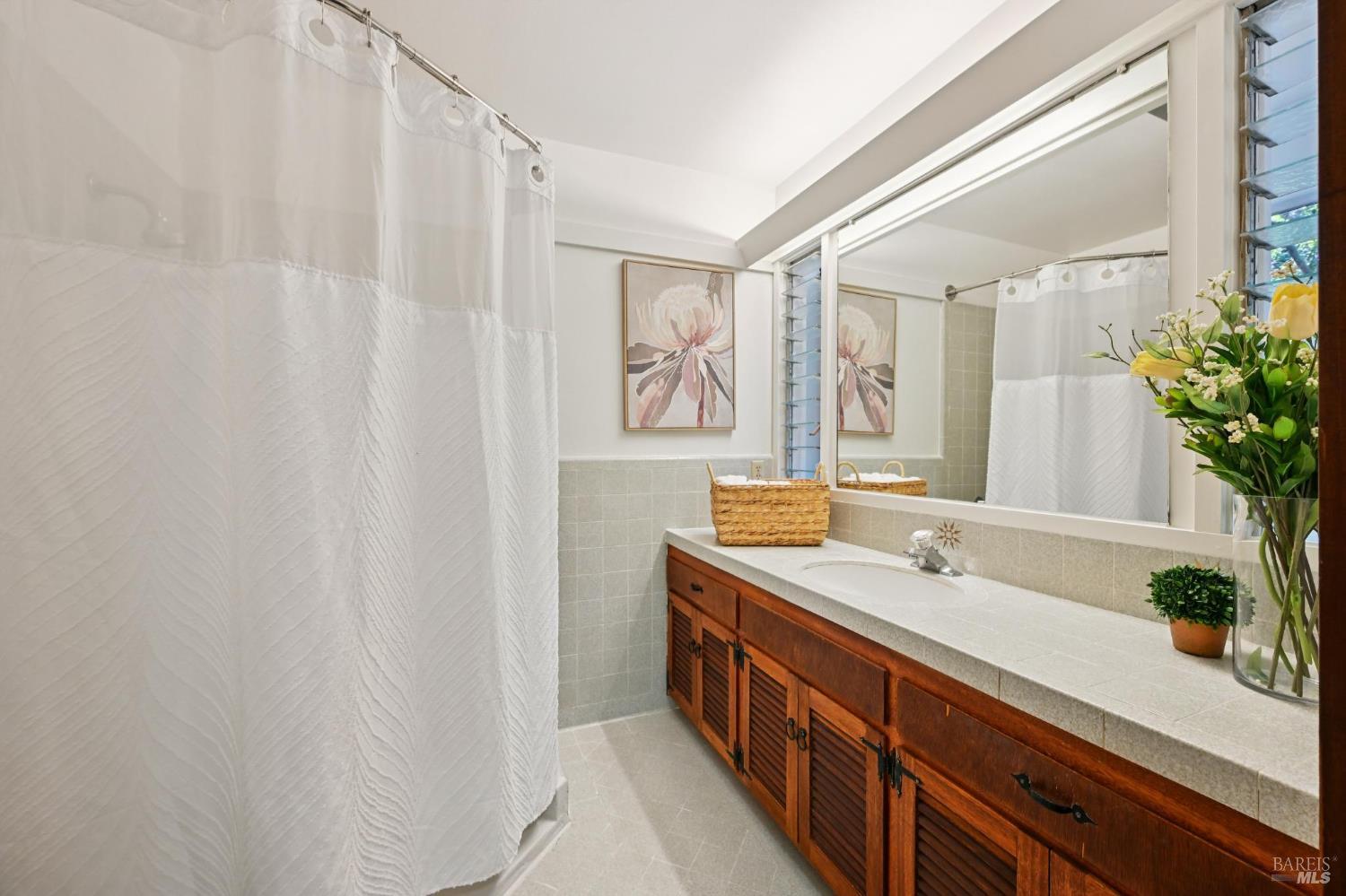 137 Spring Grove Avenue