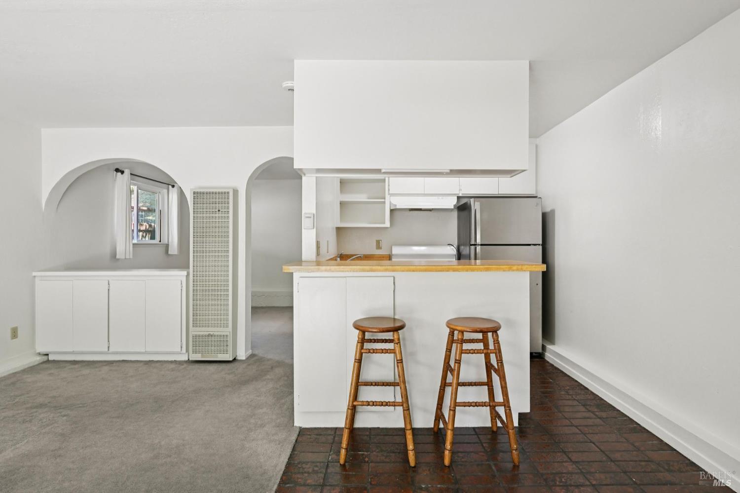 137 Spring Grove Avenue