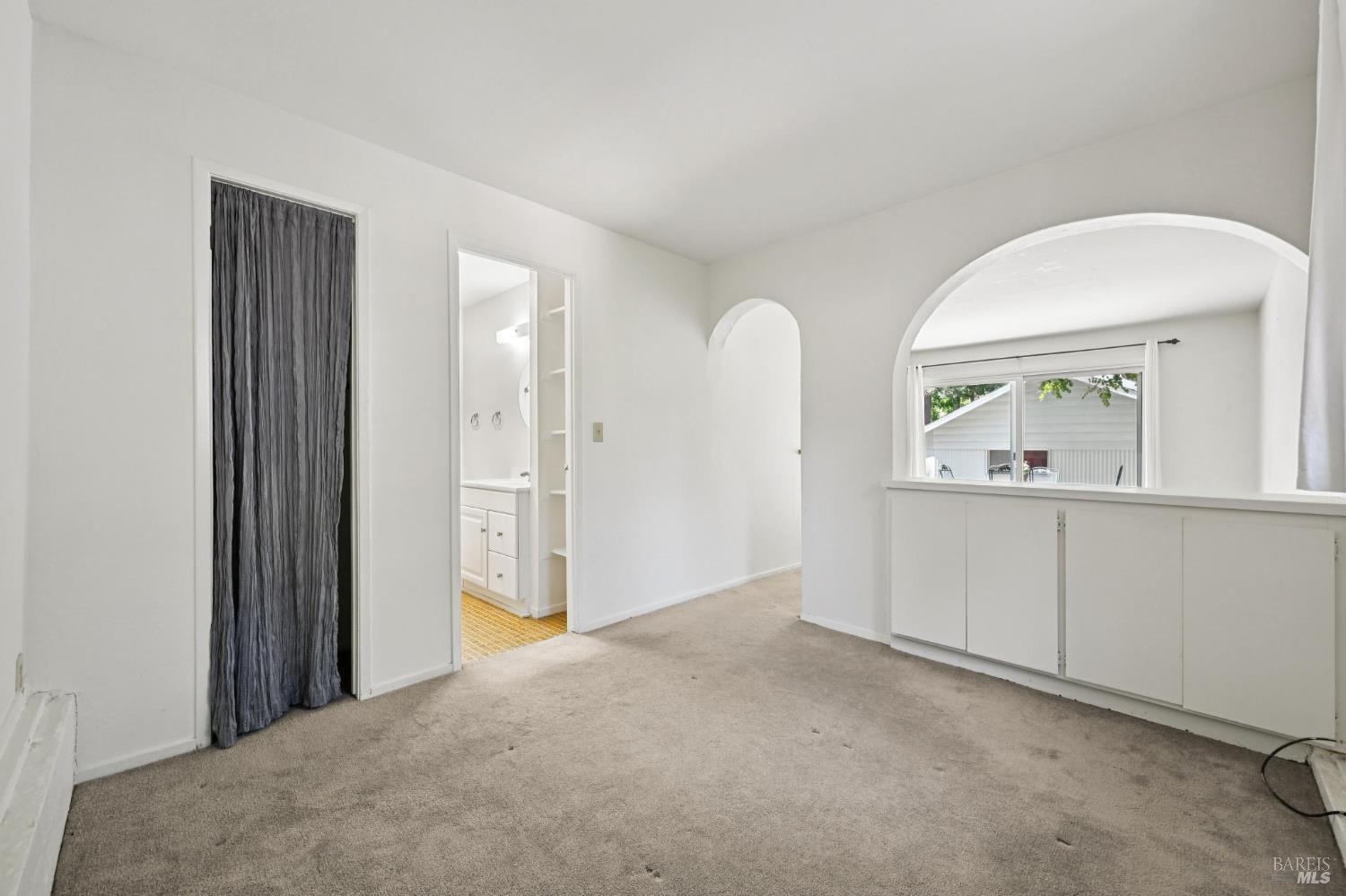 137 Spring Grove Avenue