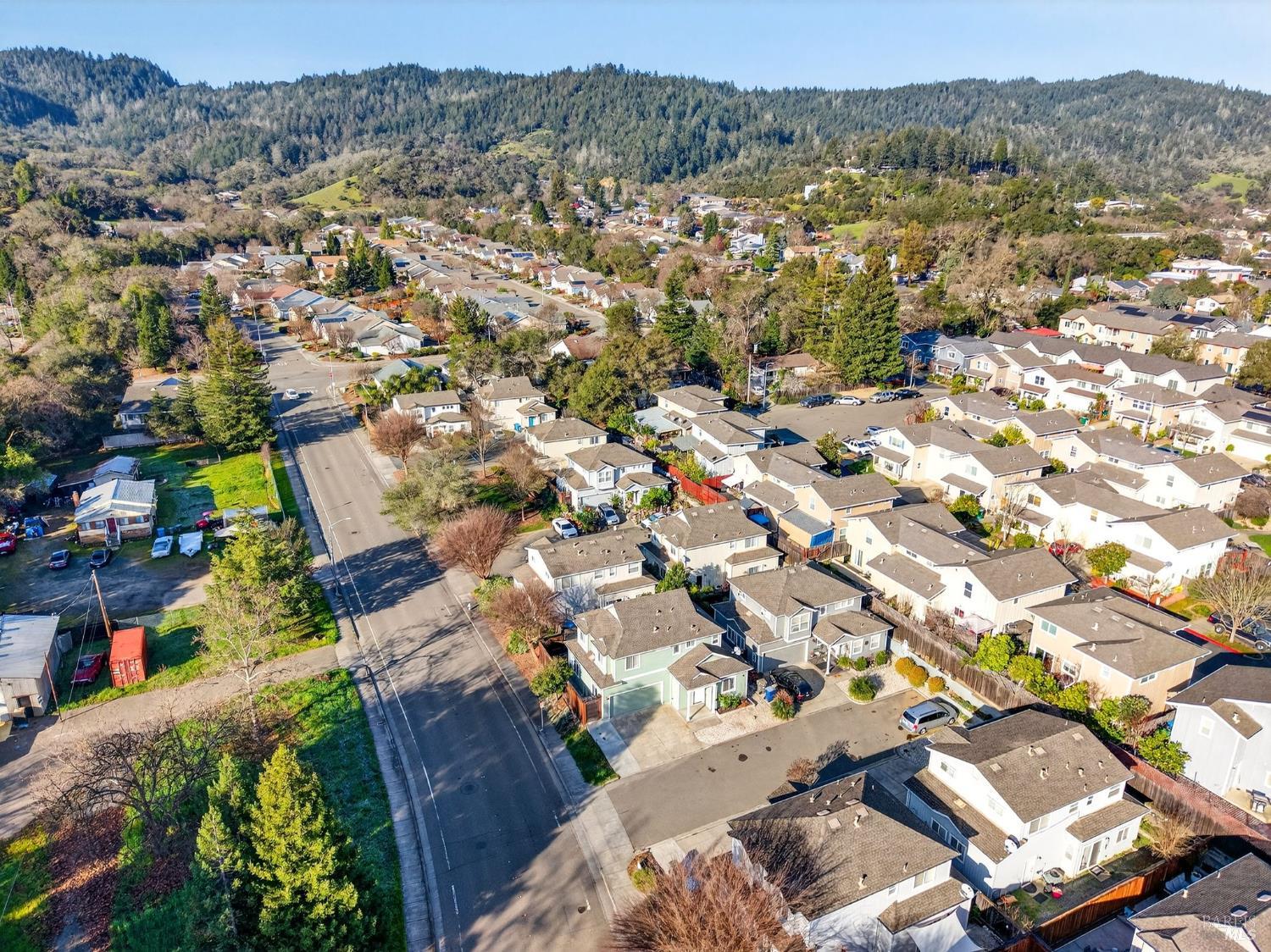 36 W Brookside Drive